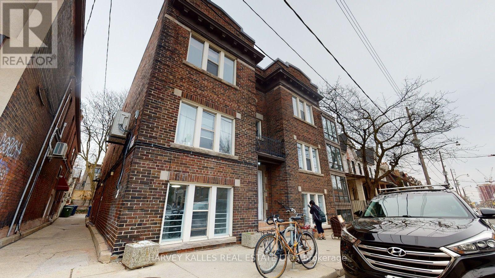 2 - 1065 BATHURST STREET, Toronto, Ontario