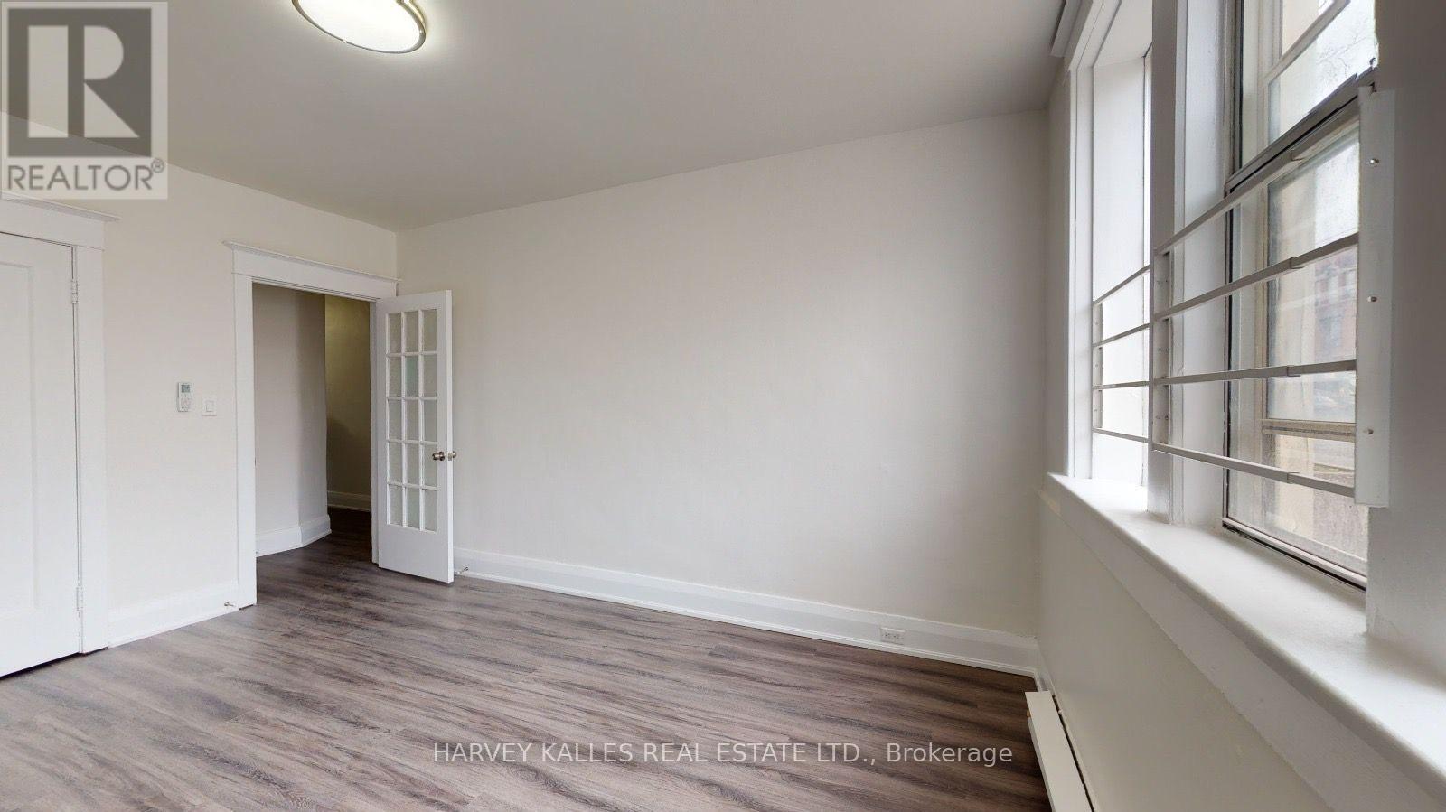 2 - 1065 Bathurst Street, Toronto, Ontario  M5R 3G8 - Photo 7 - C13470082