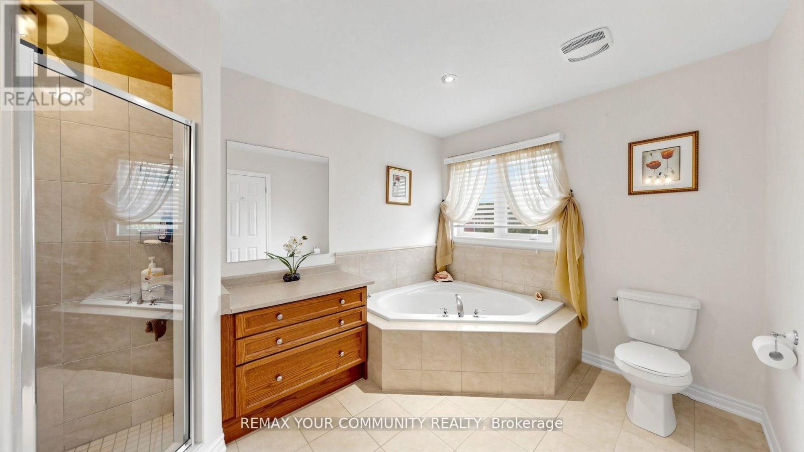 6 Homerton Avenue, Richmond Hill, Ontario  L4E 0V9 - Photo 27 - N13675570
