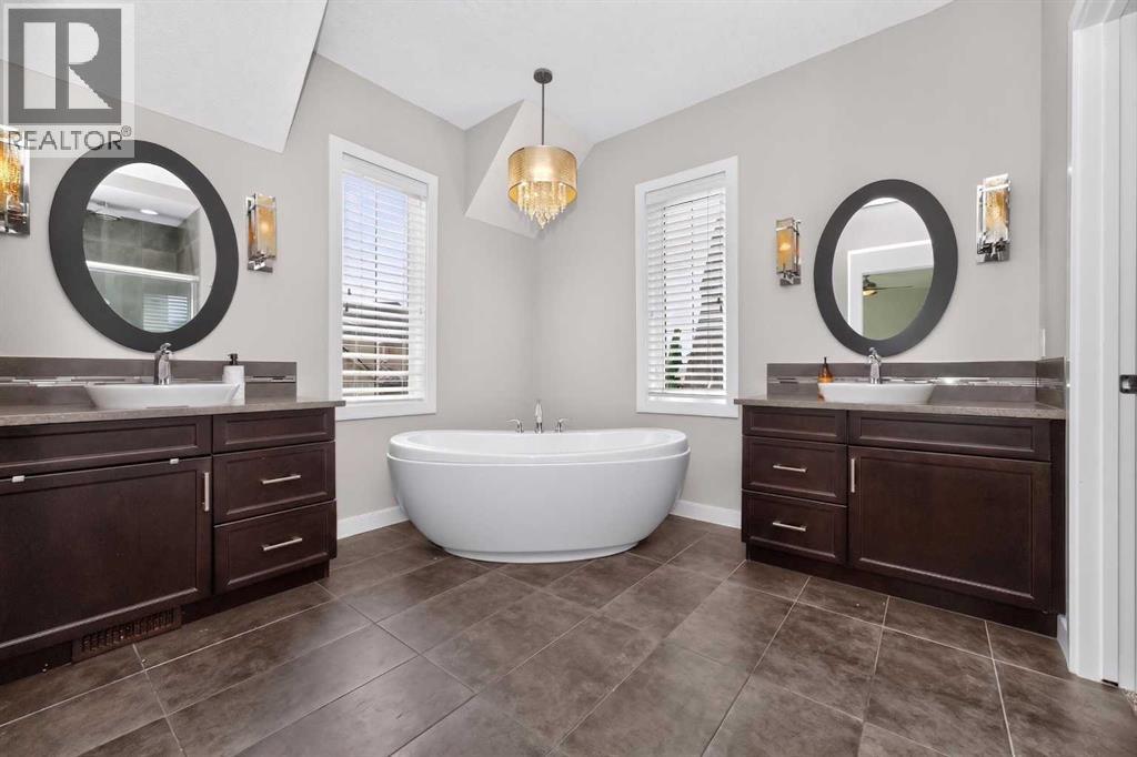 244 Mahogany Bay Se, Calgary, Alberta  T3M 0Y1 - Photo 28 - A2337315
