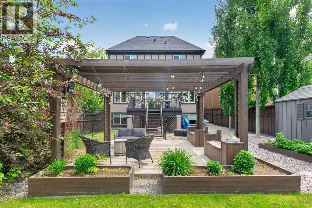 244 Mahogany Bay Se, Calgary, Alberta  T3M 0Y1 - Photo 3 - A2337315