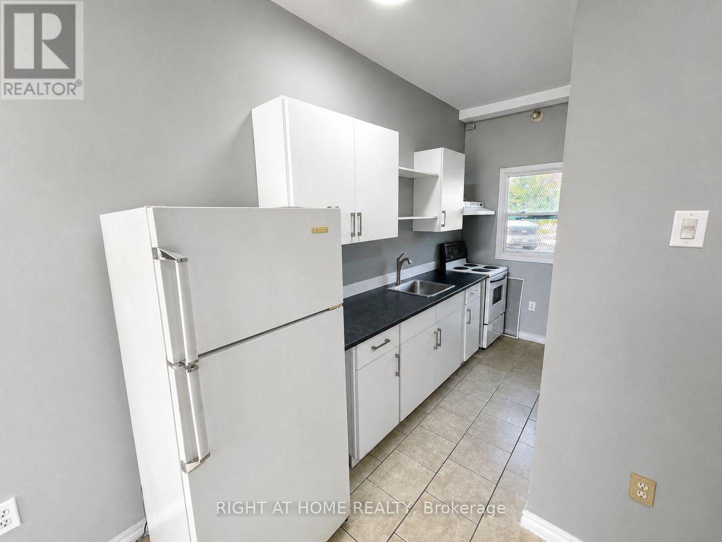 697 Hale Street, London East, Ontario N5W 1J1 - Photo 18 - X13676564