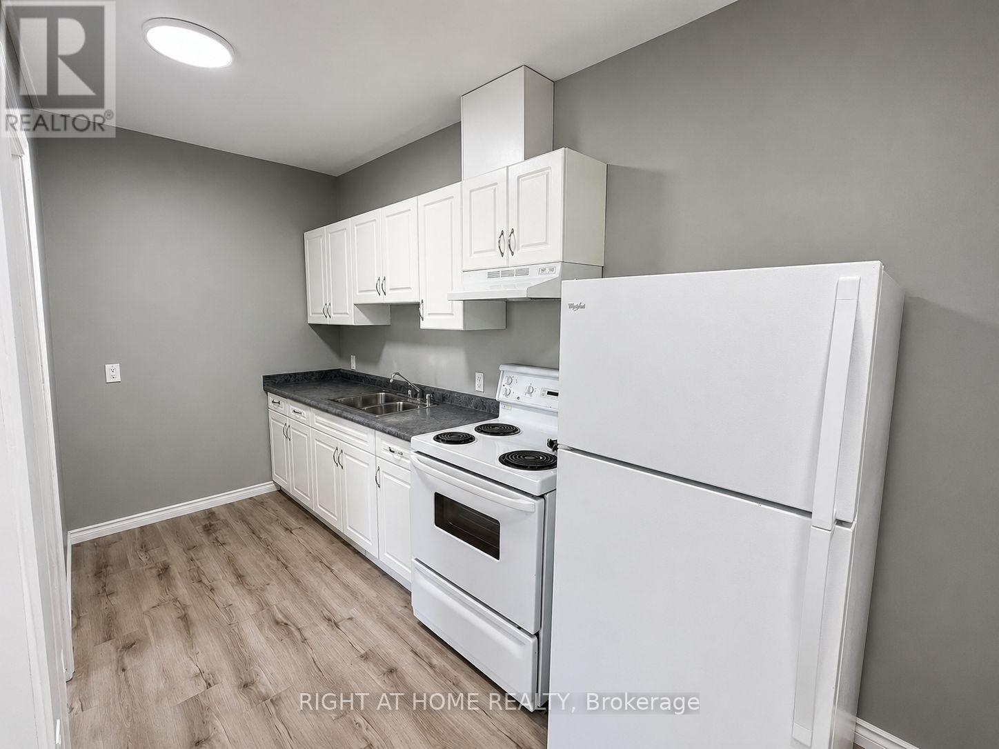 697 Hale Street, London East, Ontario N5W 1J1 - Photo 21 - X13676564