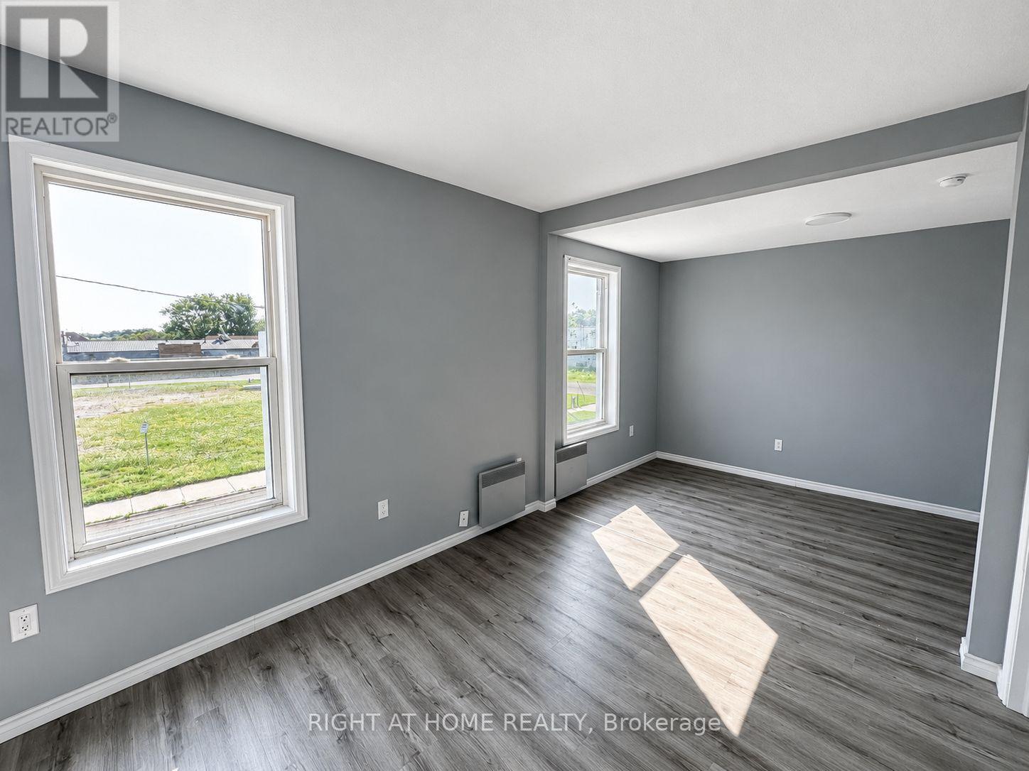 697 Hale Street, London East, Ontario N5W 1J1 - Photo 31 - X13676564