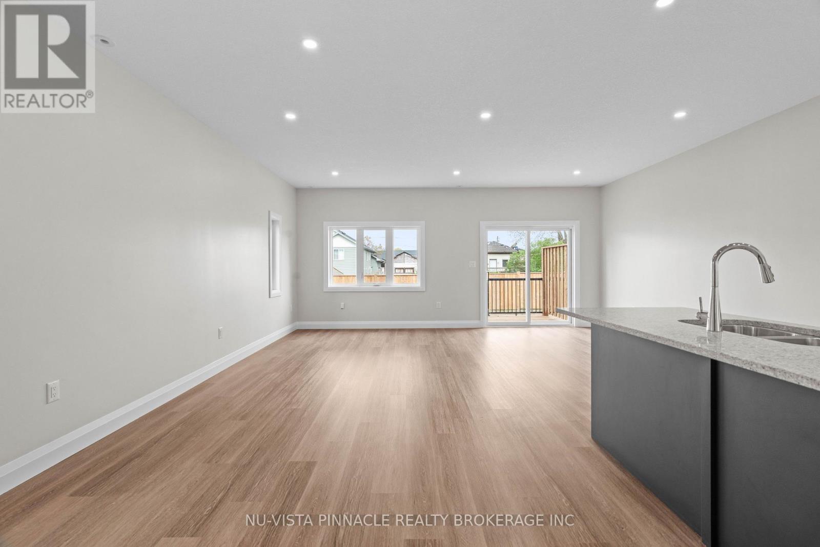75 Doune Street, Strathroy-Caradoc, Ontario  N7G 1M1 - Photo 14 - X13676578