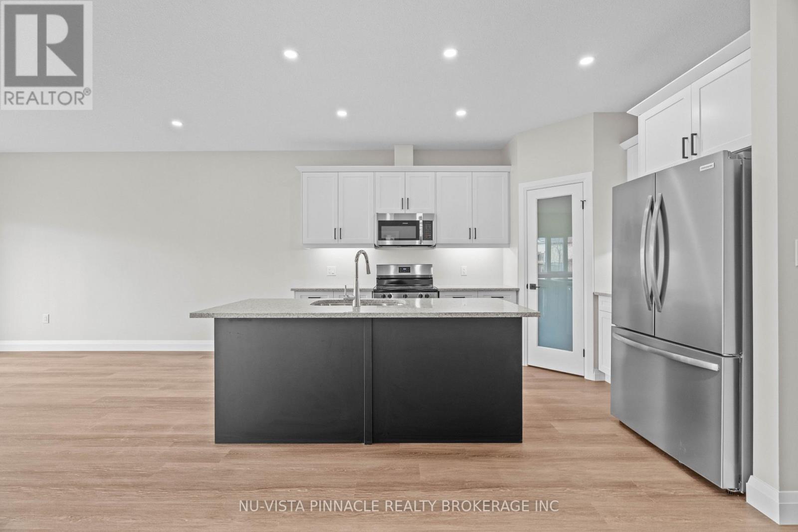 75 Doune Street, Strathroy-Caradoc, Ontario  N7G 1M1 - Photo 15 - X13676578