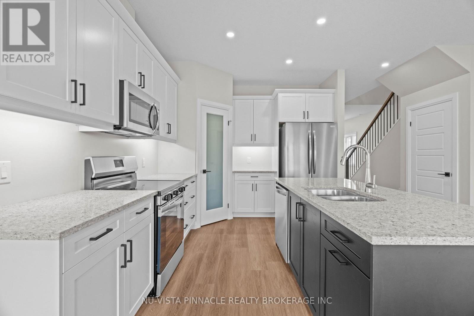 75 Doune Street, Strathroy-Caradoc, Ontario  N7G 1M1 - Photo 17 - X13676578