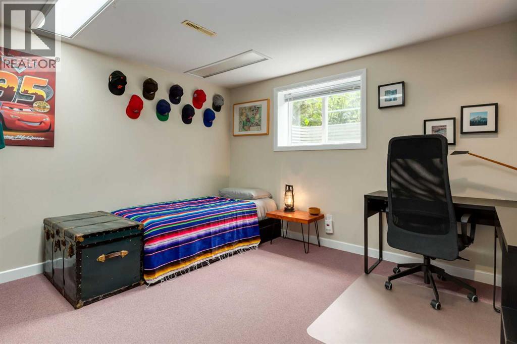4903 Carney Road Nw, Calgary, Alberta  T2L 1E6 - Photo 30 - A2328709
