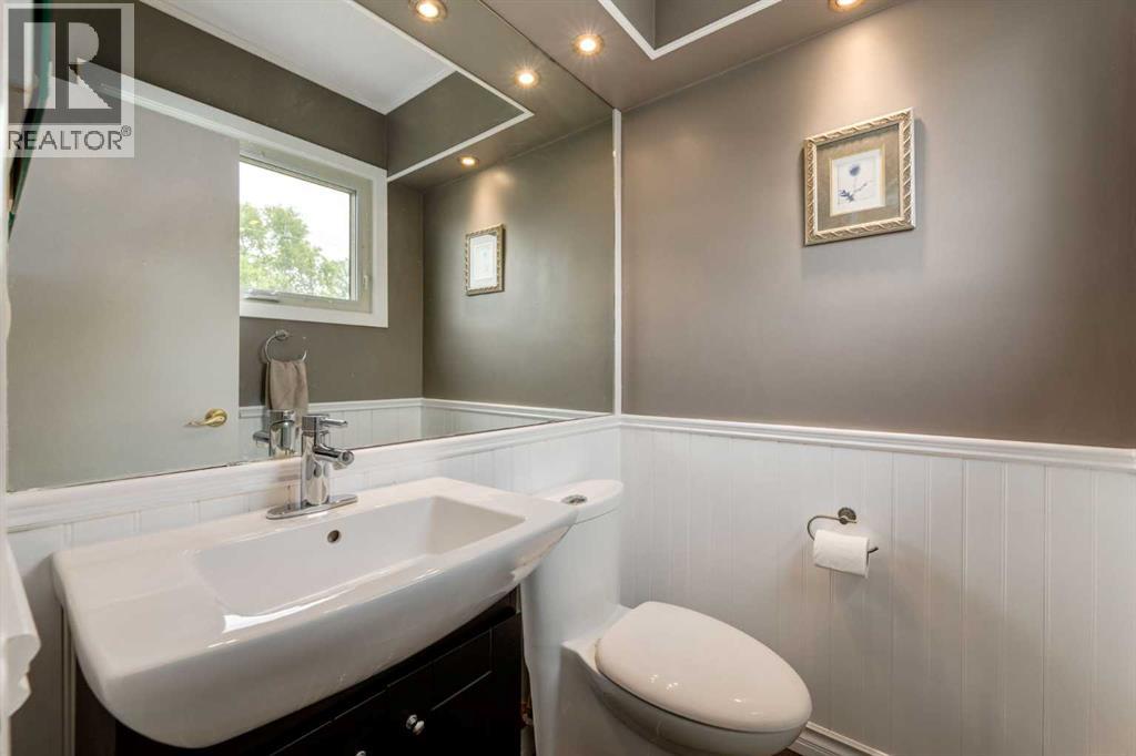 4903 Carney Road Nw, Calgary, Alberta  T2L 1E6 - Photo 23 - A2328709