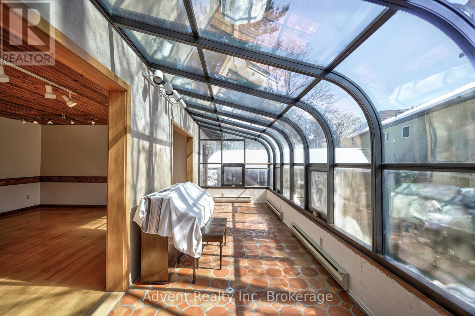 74 Don River Boulevard, Toronto, Ontario  M2N 2M9 - Photo 13 - C13676208