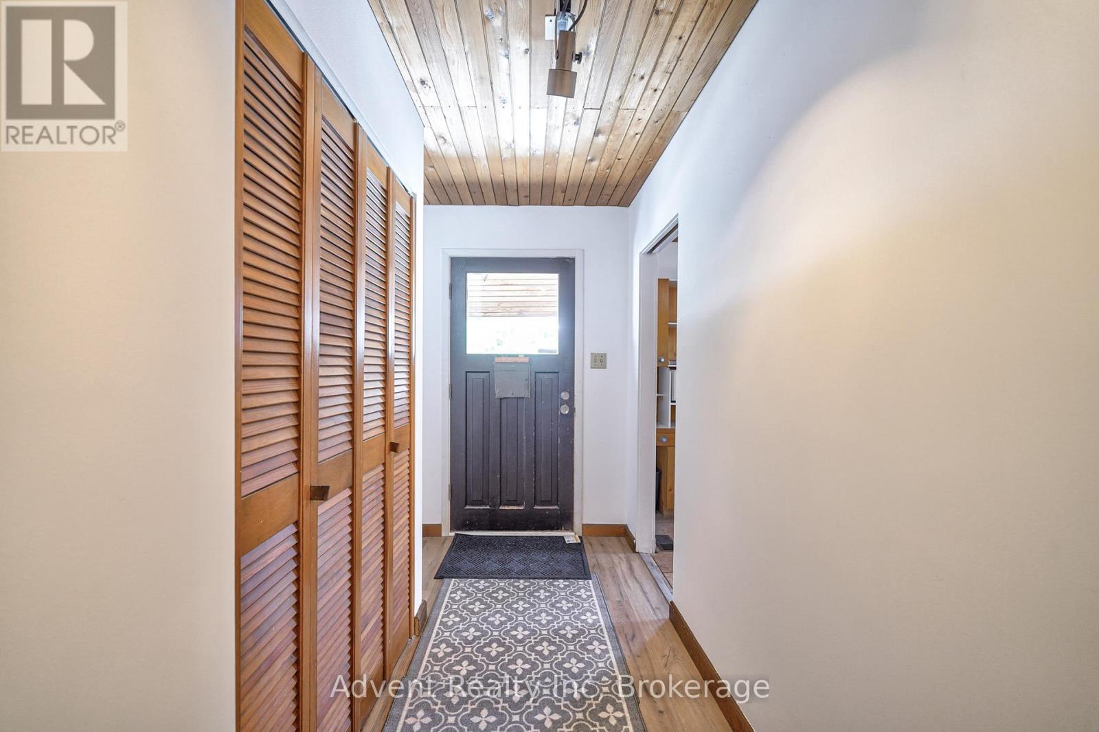 74 Don River Boulevard, Toronto, Ontario  M2N 2M9 - Photo 4 - C13676208
