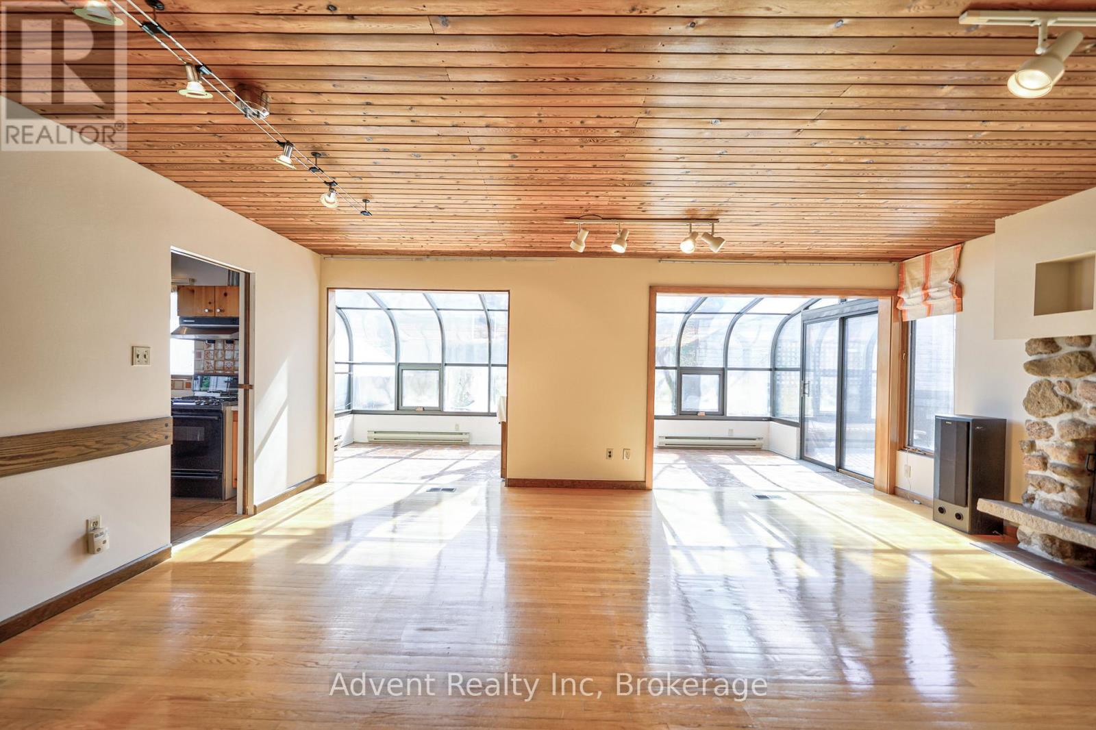 74 Don River Boulevard, Toronto, Ontario  M2N 2M9 - Photo 9 - C13676208
