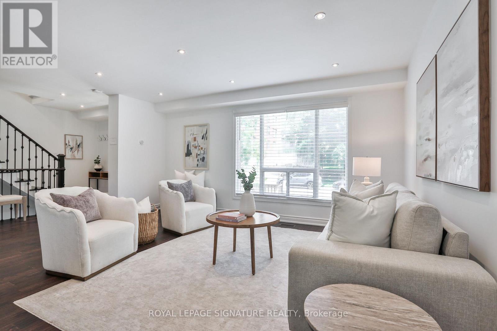 280 Gowan Avenue, Toronto, Ontario  M4J 2K6 - Photo 7 - E13434786