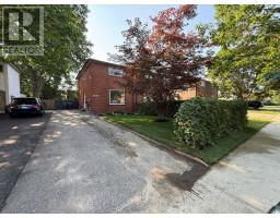 2464 BROOKHURST ROAD, Mississauga, Ontario