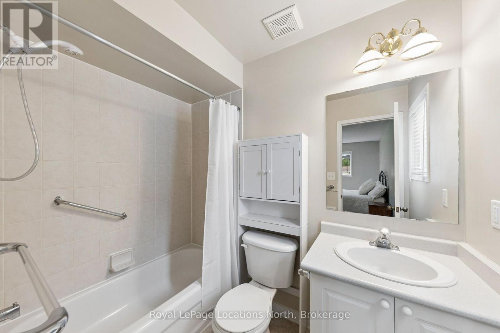 4 Trailwood Place, Wasaga Beach, Ontario  L9Z 1M6 - Photo 22 - S13676682
