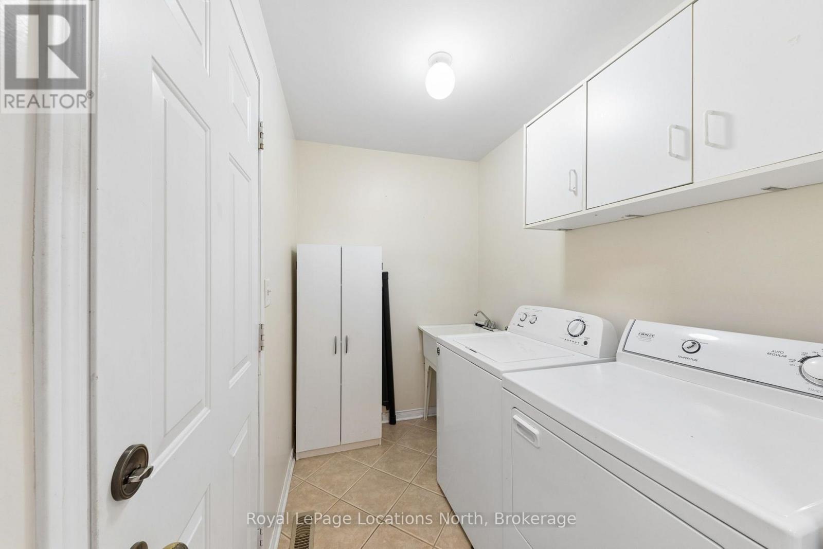4 Trailwood Place, Wasaga Beach, Ontario  L9Z 1M6 - Photo 29 - S13676682