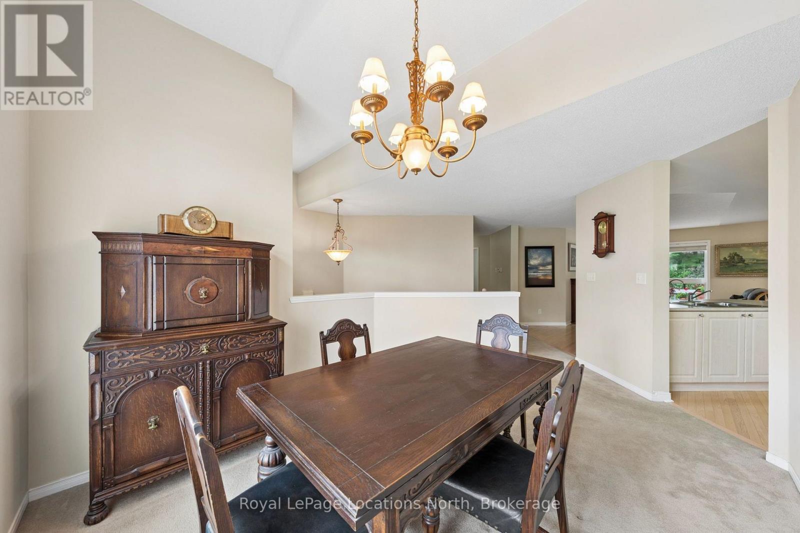 4 Trailwood Place, Wasaga Beach, Ontario  L9Z 1M6 - Photo 7 - S13676682