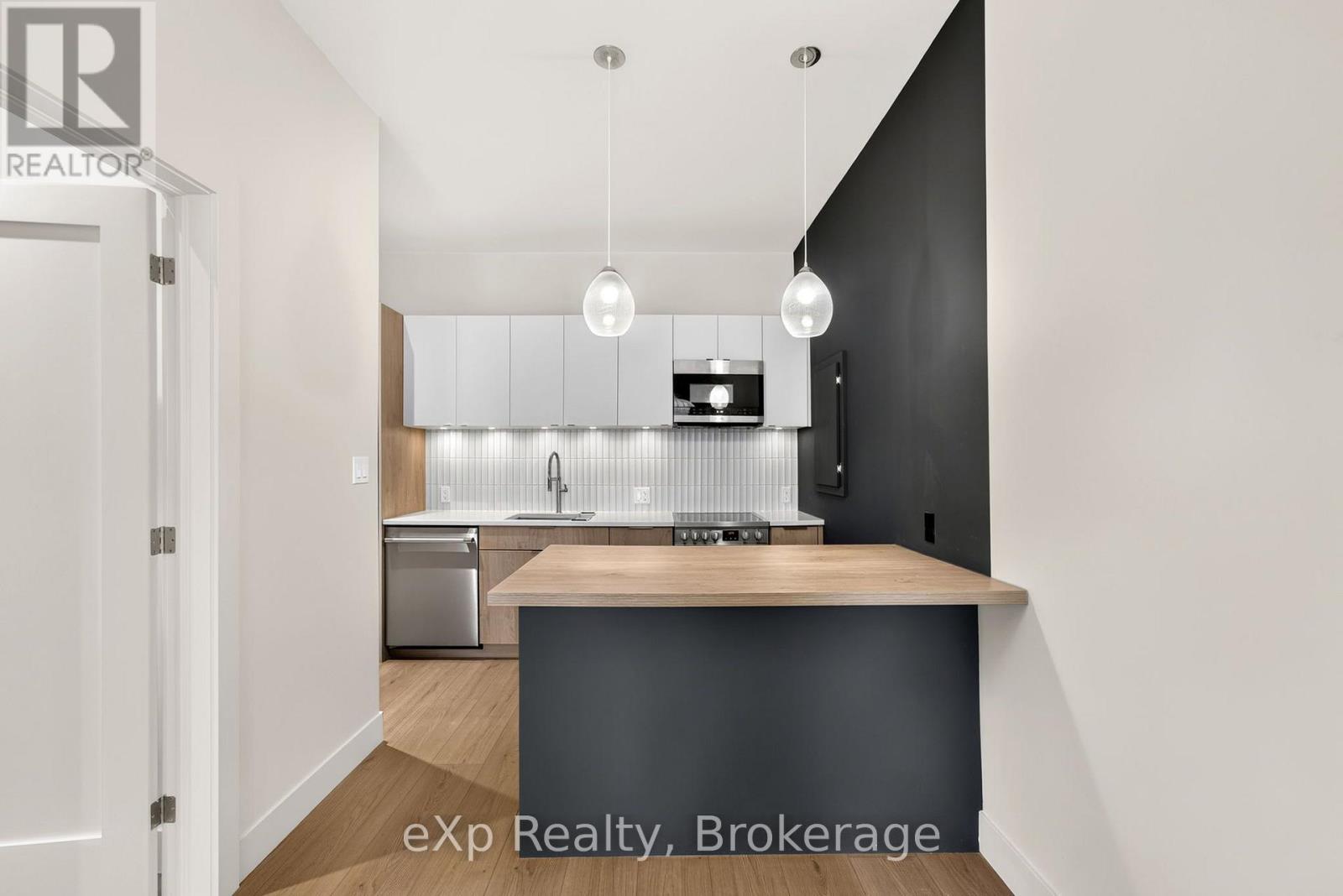 12 - 24 Wellington Street, Stratford, Ontario  N5A 2L2 - Photo 10 - X13676594