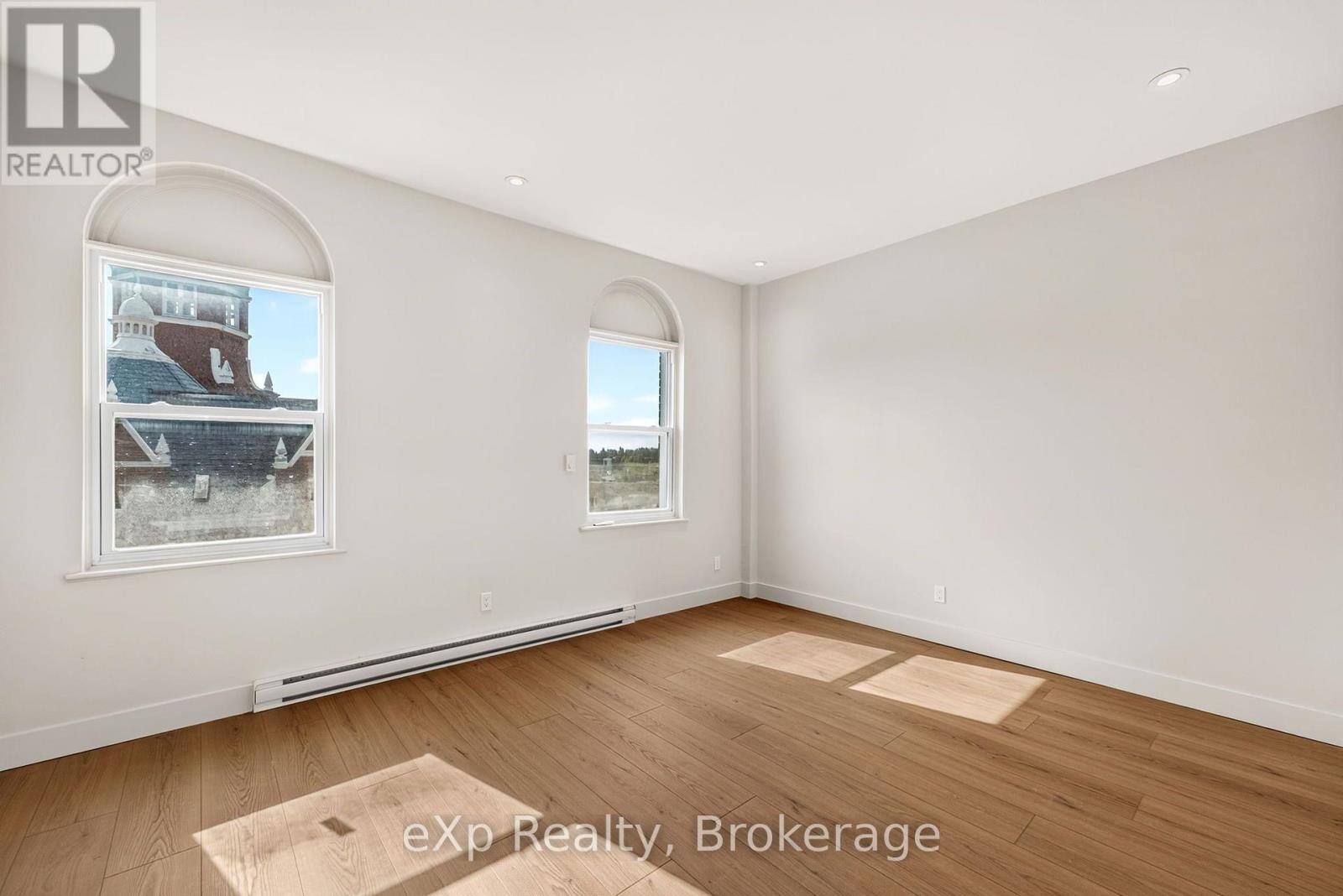 12 - 24 Wellington Street, Stratford, Ontario  N5A 2L2 - Photo 22 - X13676594