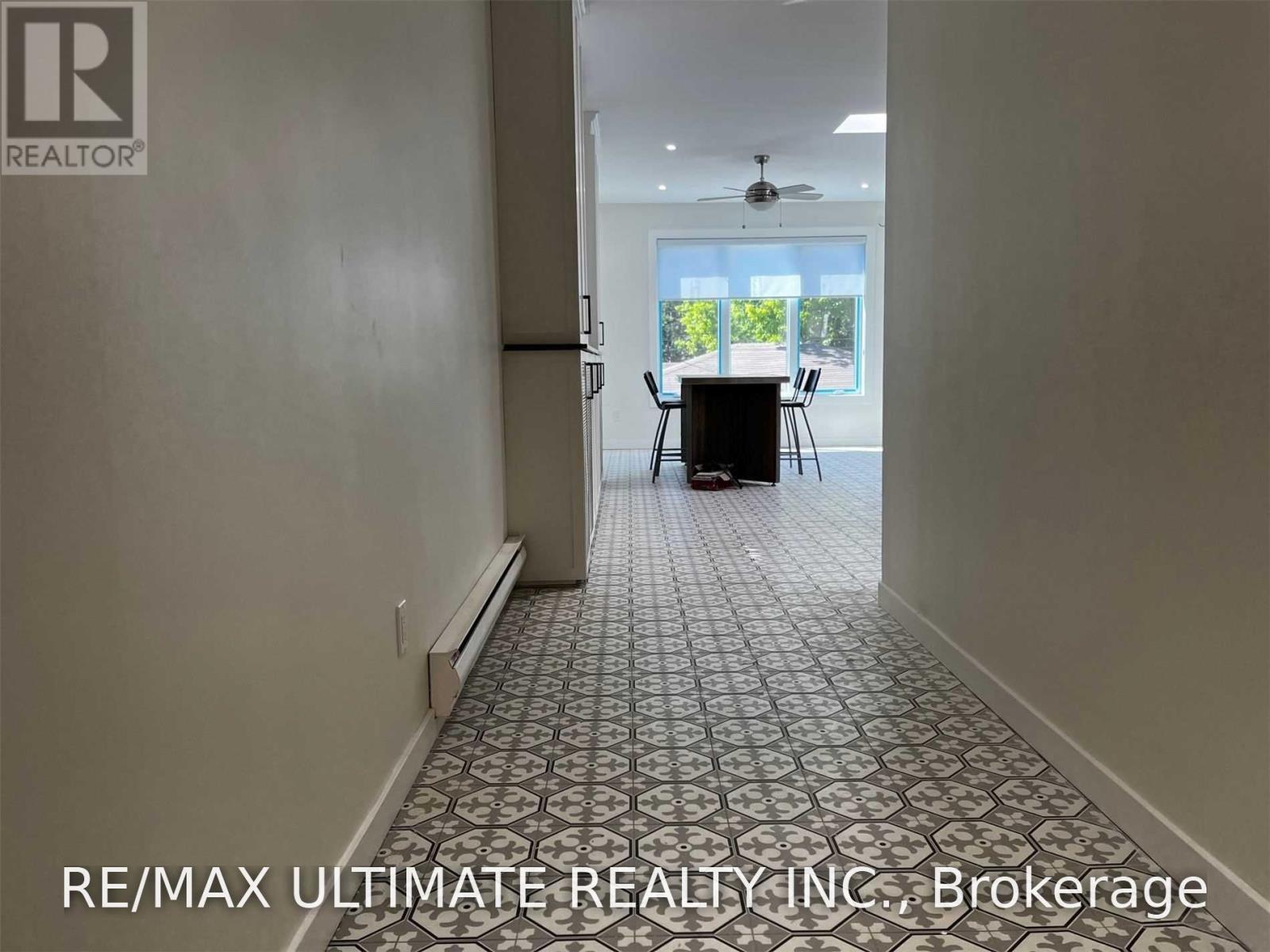 1065b St Clair Avenue W, Toronto, Ontario  M6E 1A6 - Photo 24 - C13676484