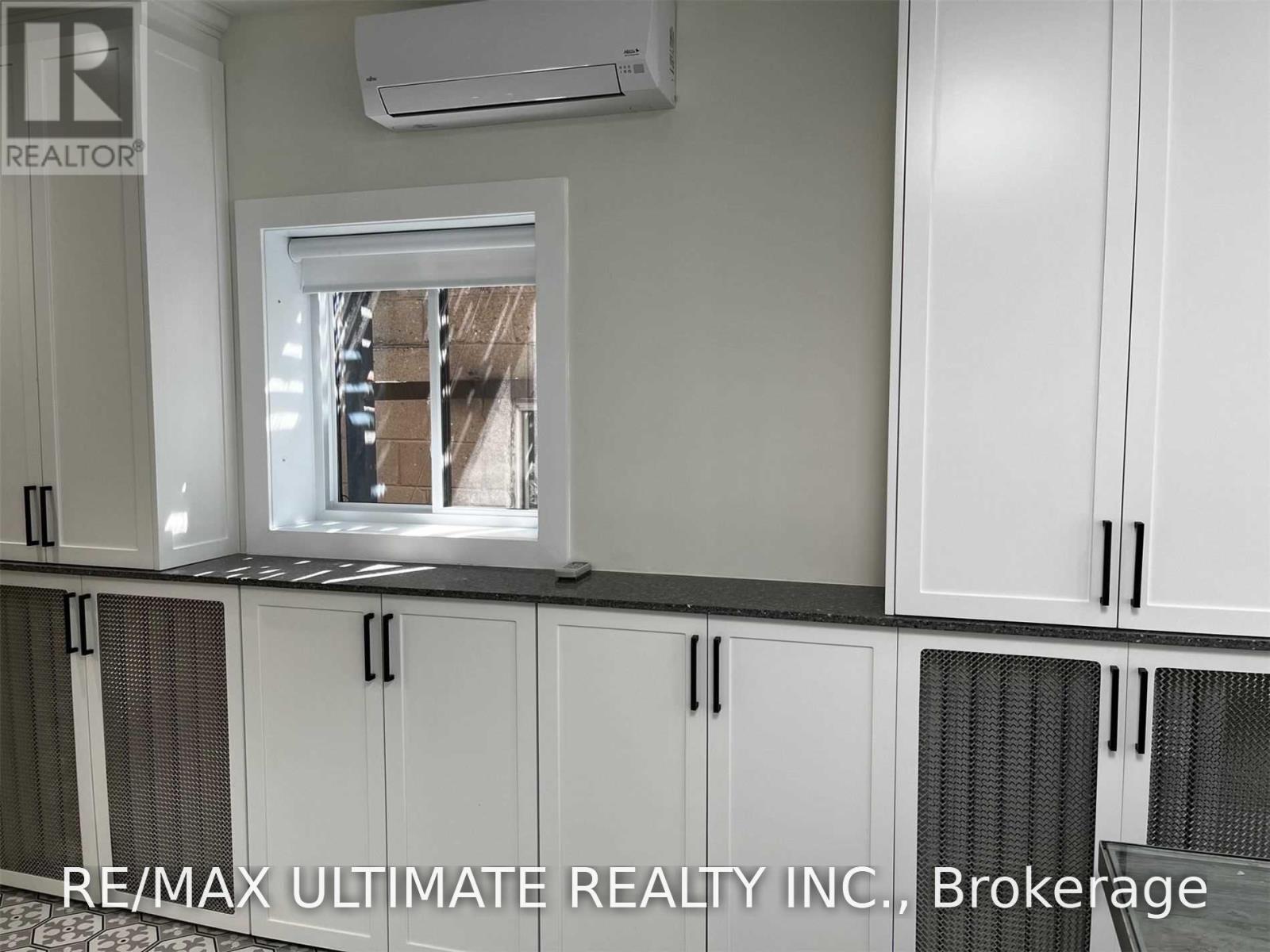 1065b St Clair Avenue W, Toronto, Ontario  M6E 1A6 - Photo 28 - C13676484