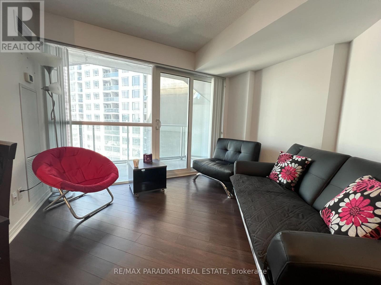 701 - 352 Front Street W, Toronto, Ontario  M5V 0K3 - Photo 3 - C13676494