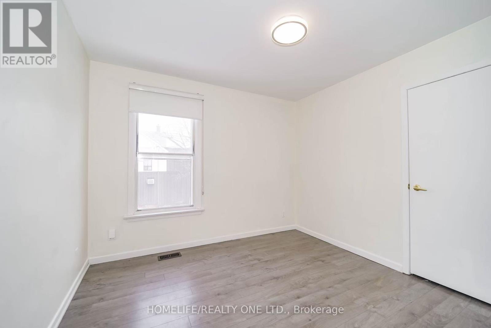 104 Benson Avenue, Toronto, Ontario  M6G 2J1 - Photo 15 - C13676500