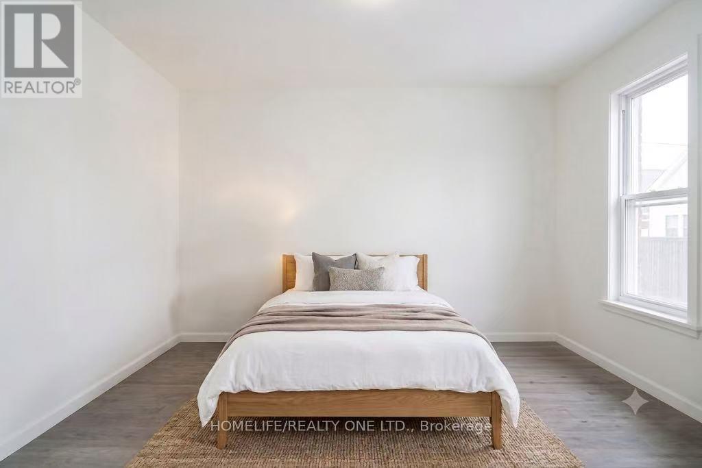 104 Benson Avenue, Toronto, Ontario  M6G 2J1 - Photo 16 - C13676500