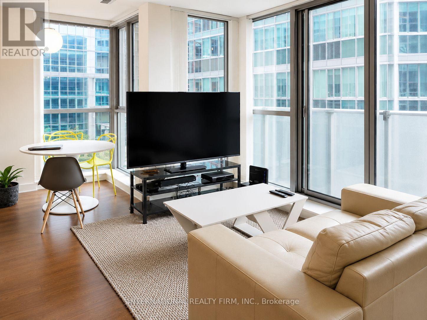 504 - 375 King Street W, Toronto, Ontario  M5V 1K5 - Photo 2 - C13676520