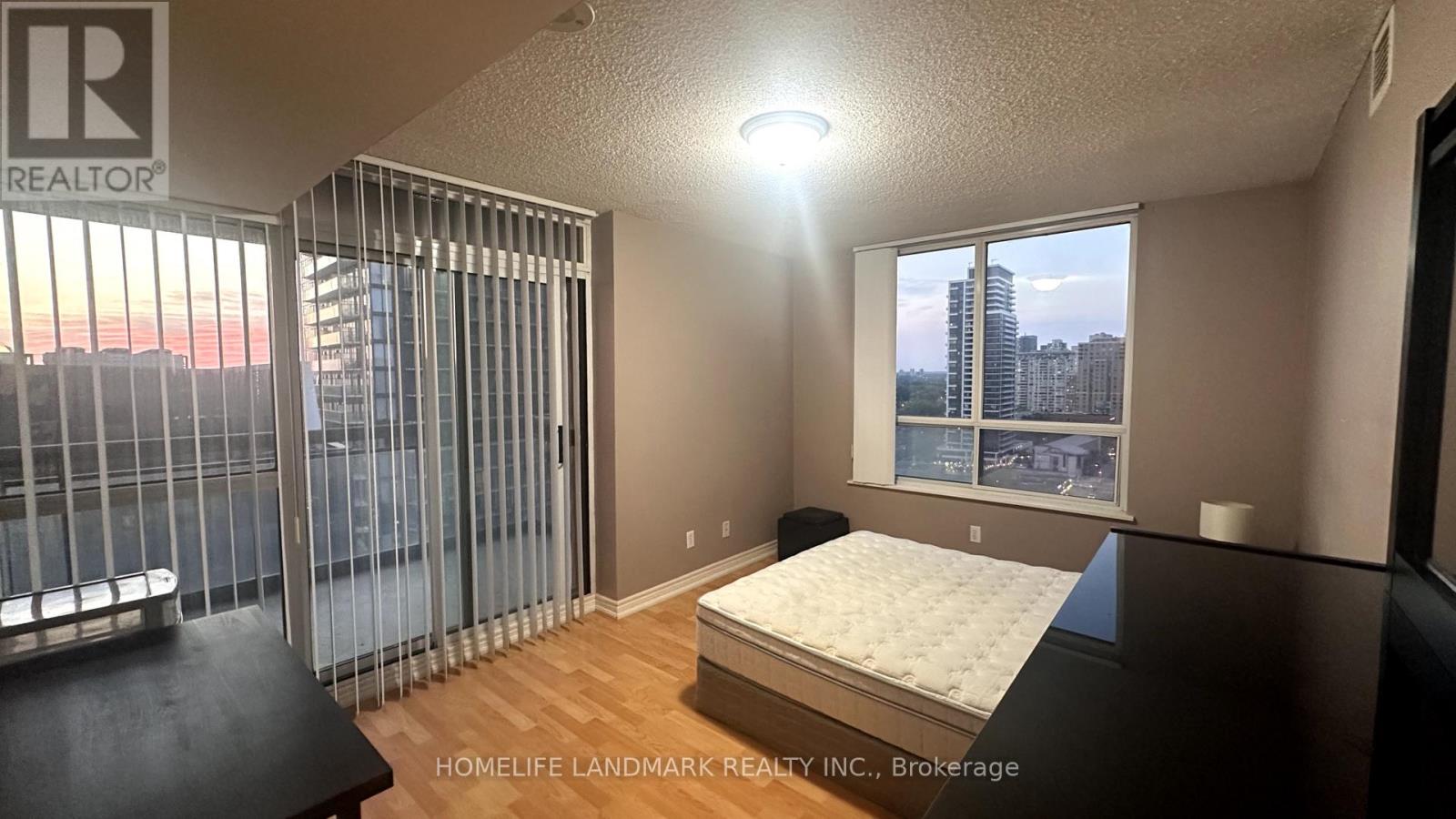 2112 - 18 Parkview Avenue, Toronto, Ontario  M2N 7H7 - Photo 13 - C13676528