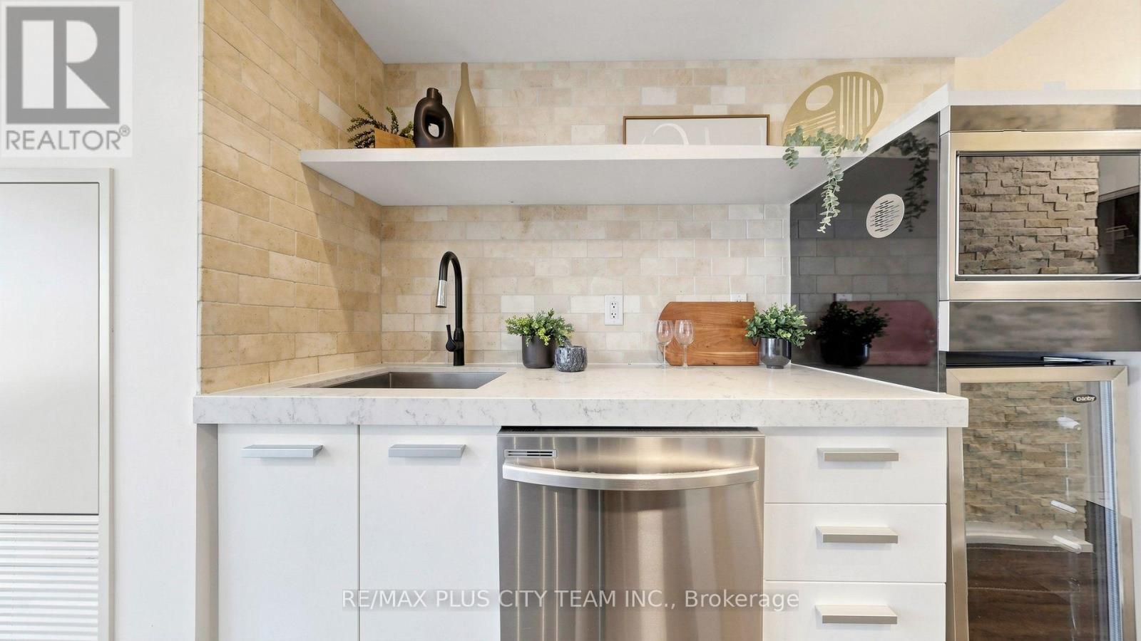 1103 - 38 Dan Leckie Way, Toronto, Ontario  M5V 2V6 - Photo 10 - C13676600