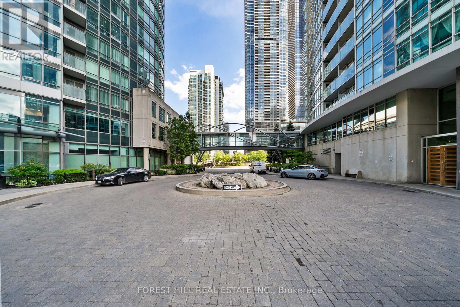 3003 - 373 Front Street W, Toronto, Ontario  M5V 3R7 - Photo 32 - C13676632