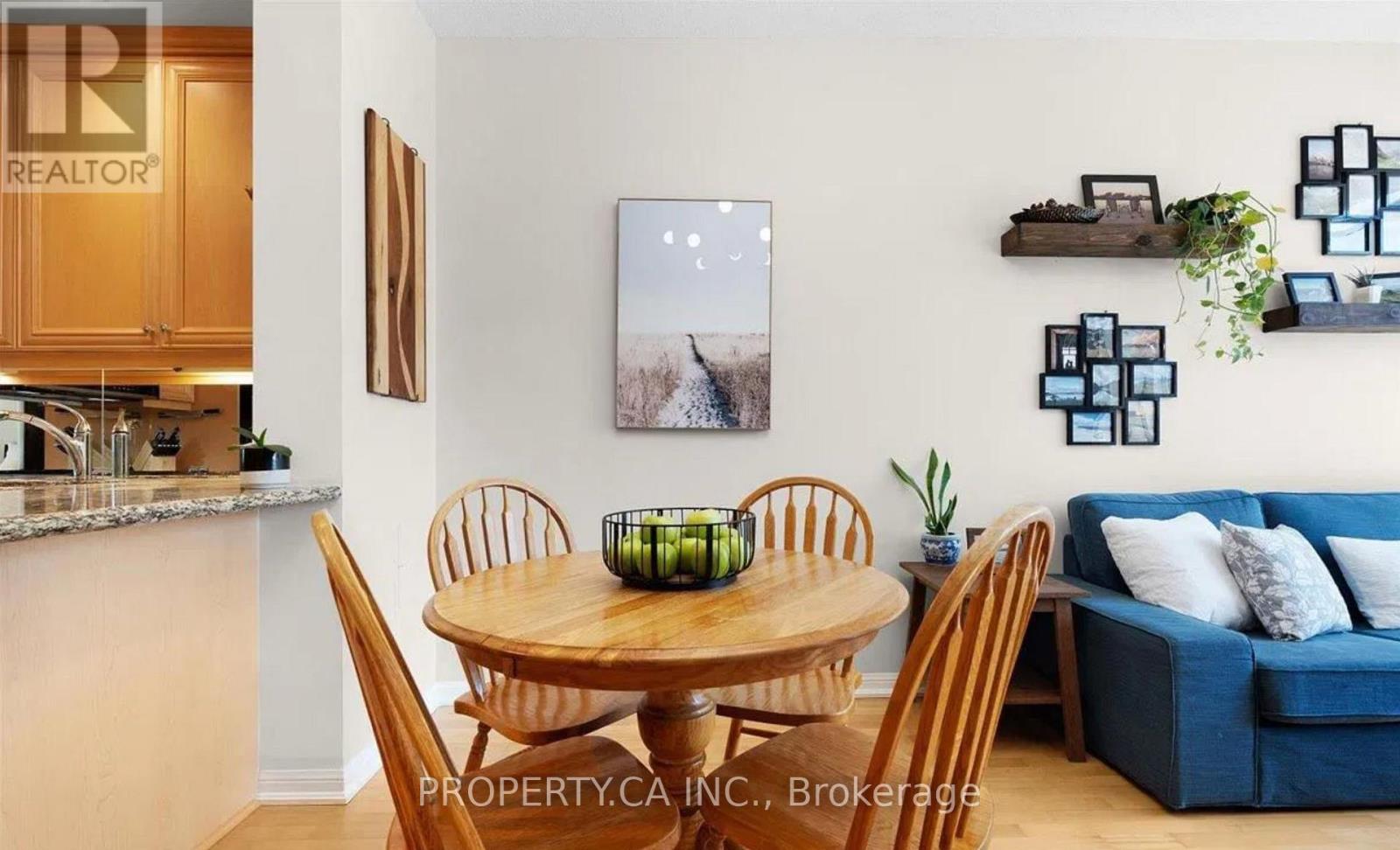 327 - 628 Fleet Street, Toronto, Ontario  M5V 1A8 - Photo 4 - C13676640