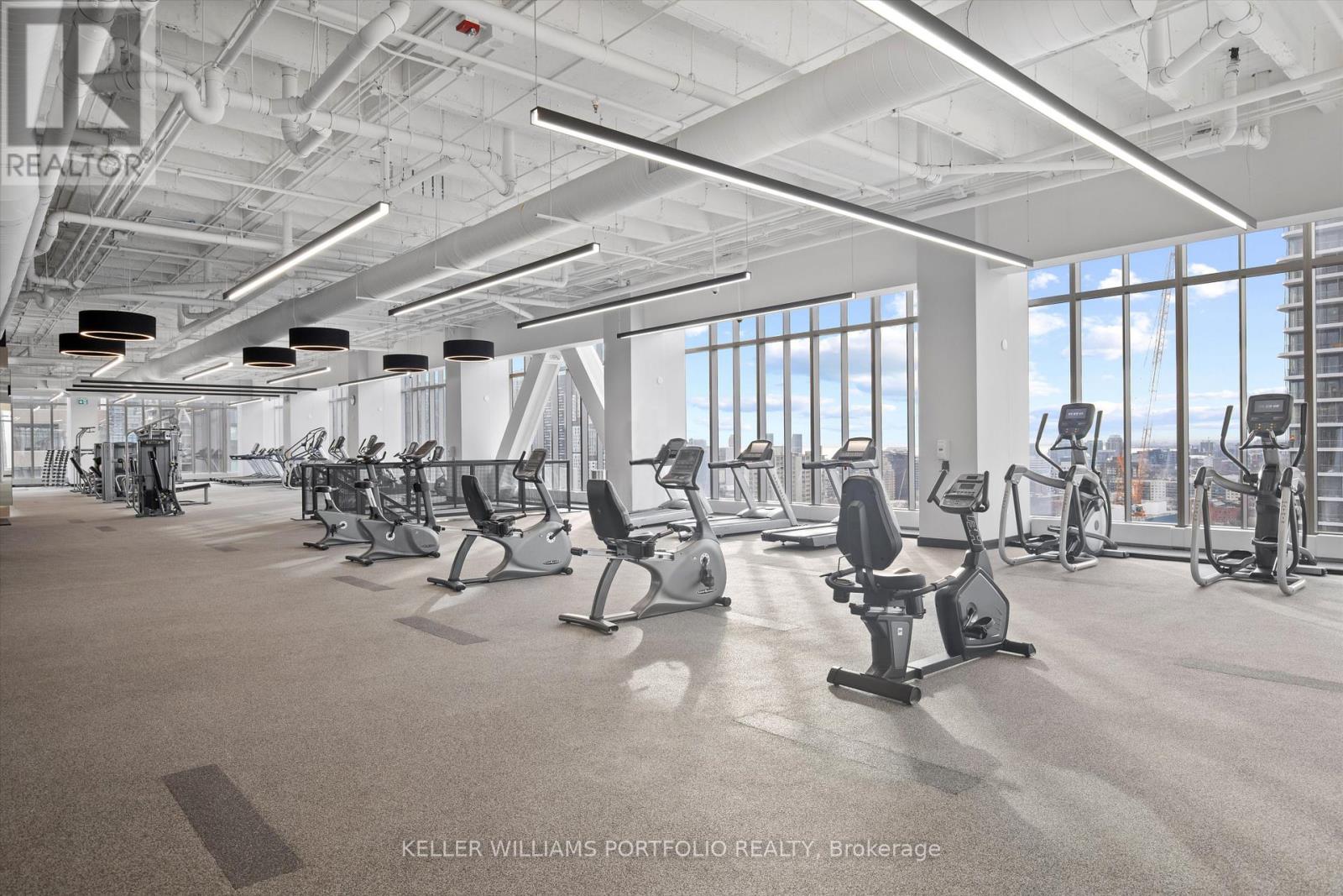 2408 - 488 University Avenue, Toronto, Ontario  M5G 0C1 - Photo 15 - C13676650