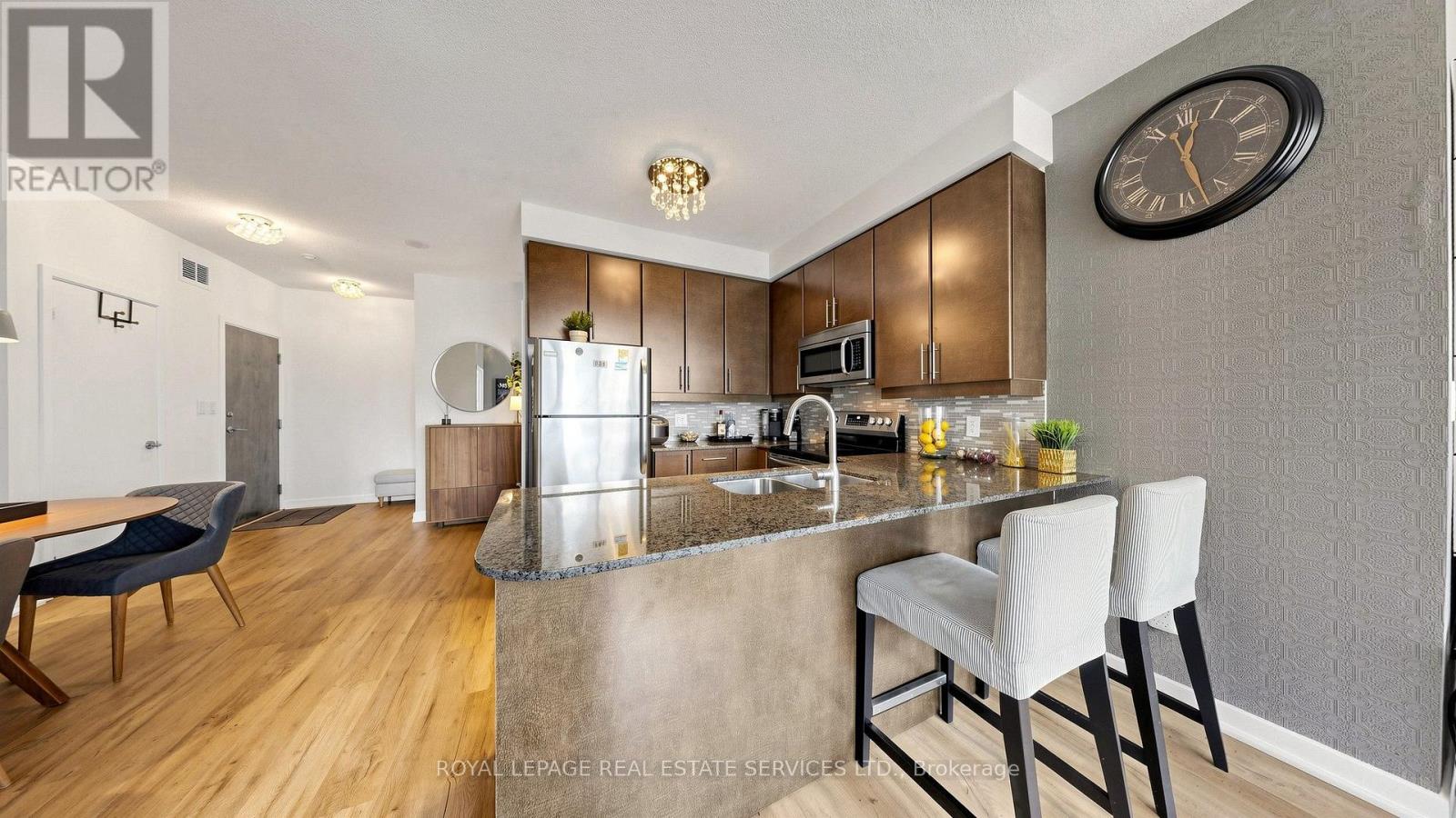 2212 - 33 Bay Street, Toronto, Ontario  M5J 2Z3 - Photo 21 - C13676730