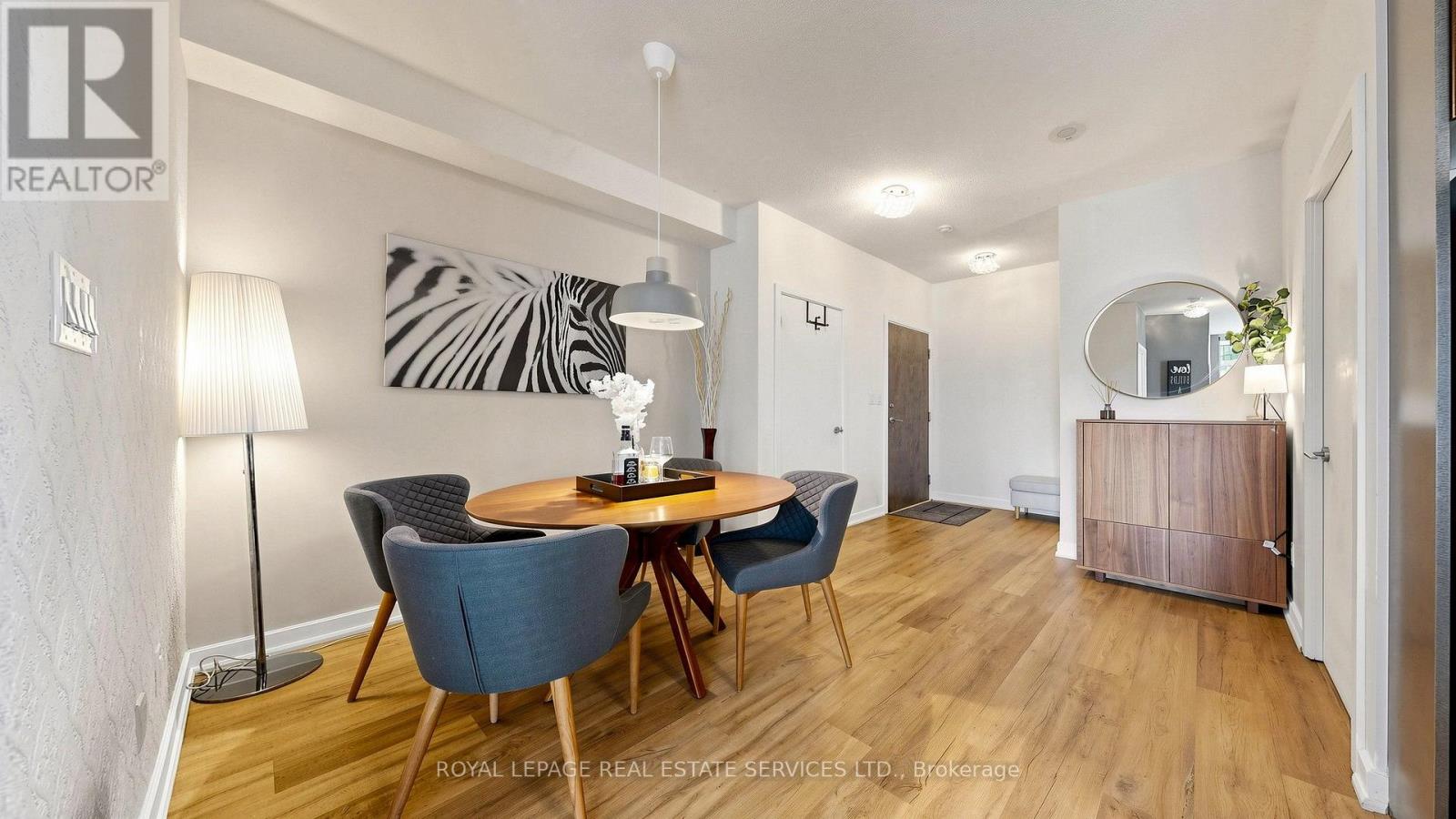 2212 - 33 Bay Street, Toronto, Ontario  M5J 2Z3 - Photo 23 - C13676730