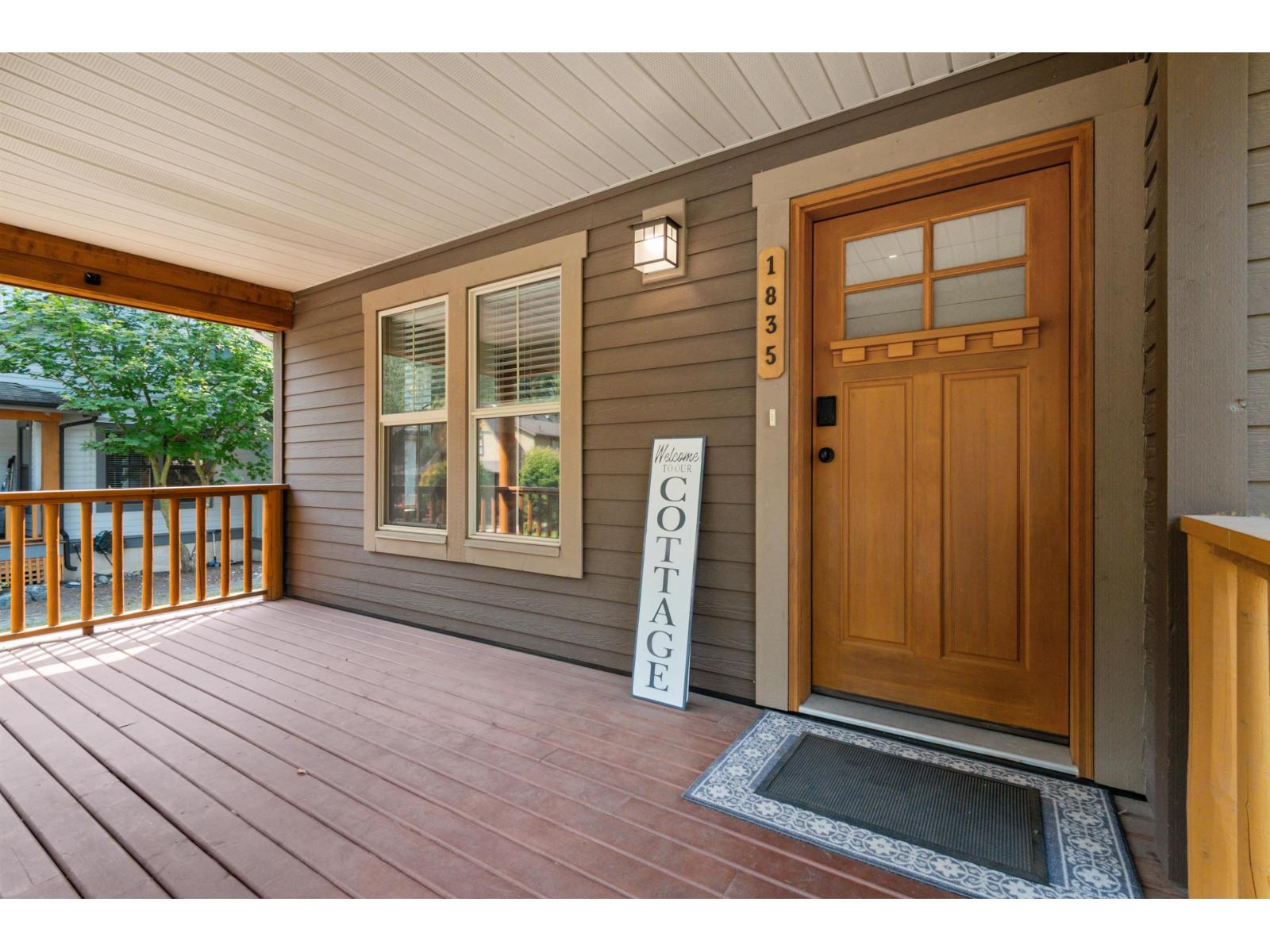 1835 Cherry Tree Lane, Cultus Lake South, Lindell Beach, British Columbia  V2R 0E1 - Photo 6 - R3155825