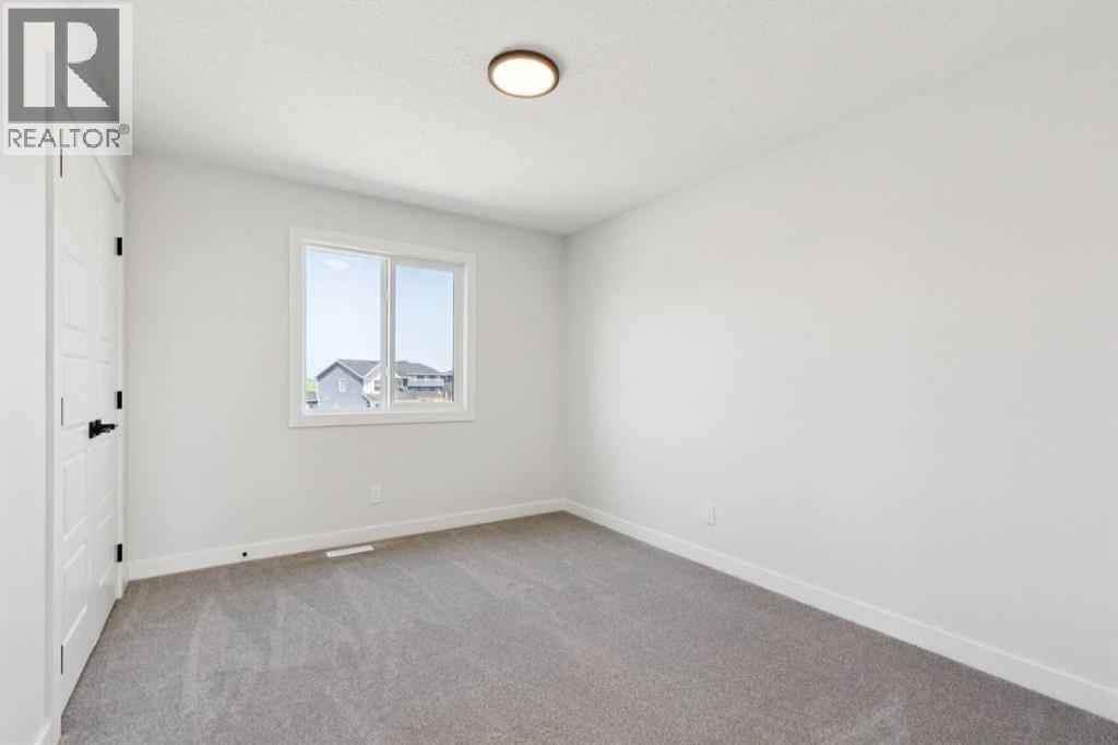 199 Bridgeport Circle, Chestermere, Alberta  T1X 3E7 - Photo 31 - A2322438