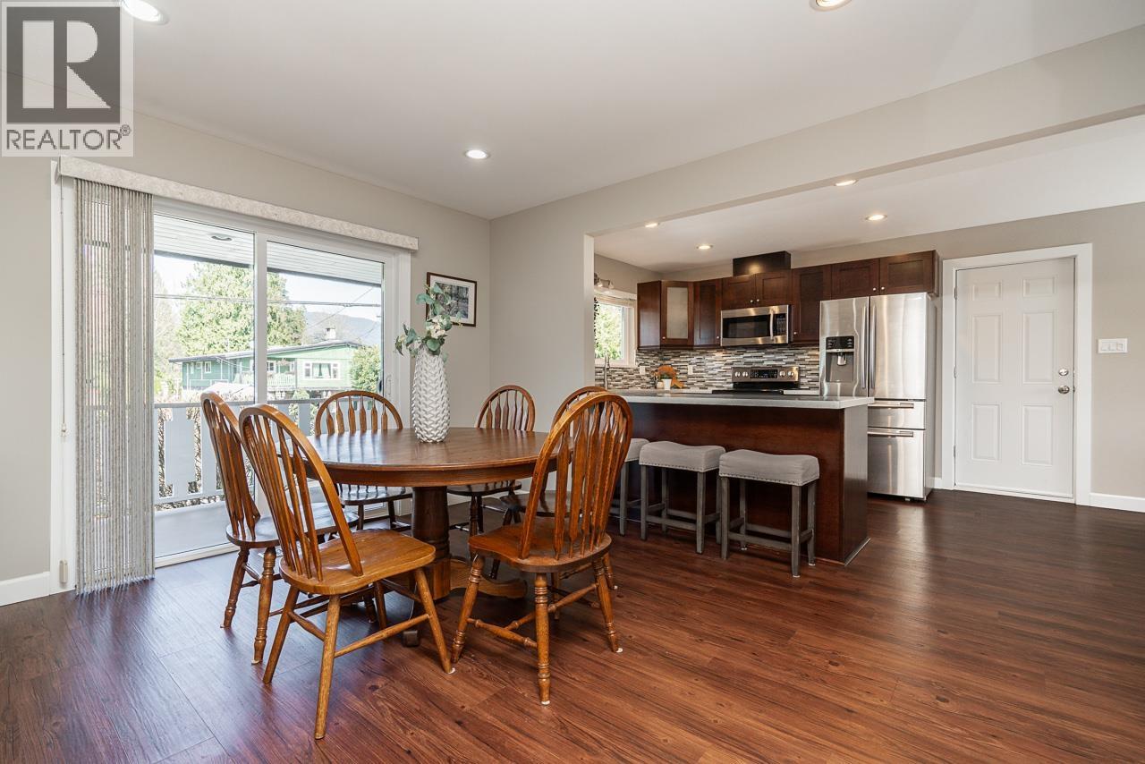 1730 Westminster Avenue, Port Coquitlam, British Columbia  V3B 1E2 - Photo 8 - R3138868