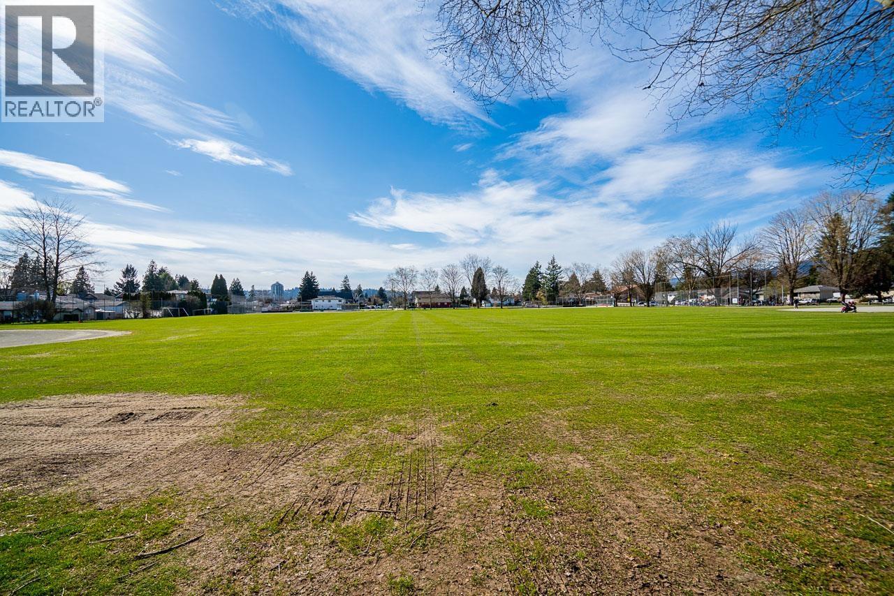 1730 Westminster Avenue, Port Coquitlam, British Columbia  V3B 1E2 - Photo 34 - R3138868