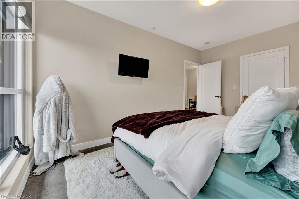 1 Victoria Street S Unit# 812, Kitchener, Ontario  N2G 0B5 - Photo 12 - 40852155