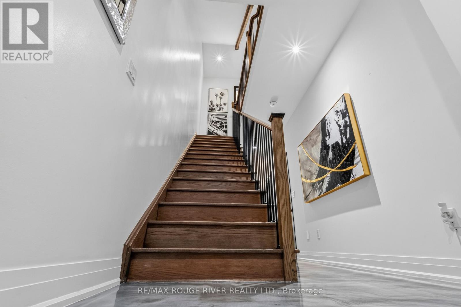 24 Waterside Way, Whitby, Ontario  L1N 0N1 - Photo 10 - E13676524