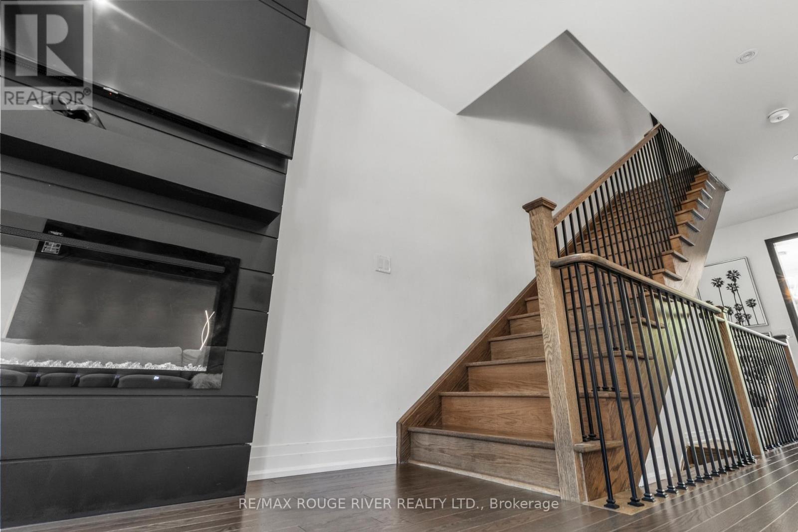 24 Waterside Way, Whitby, Ontario  L1N 0N1 - Photo 25 - E13676524