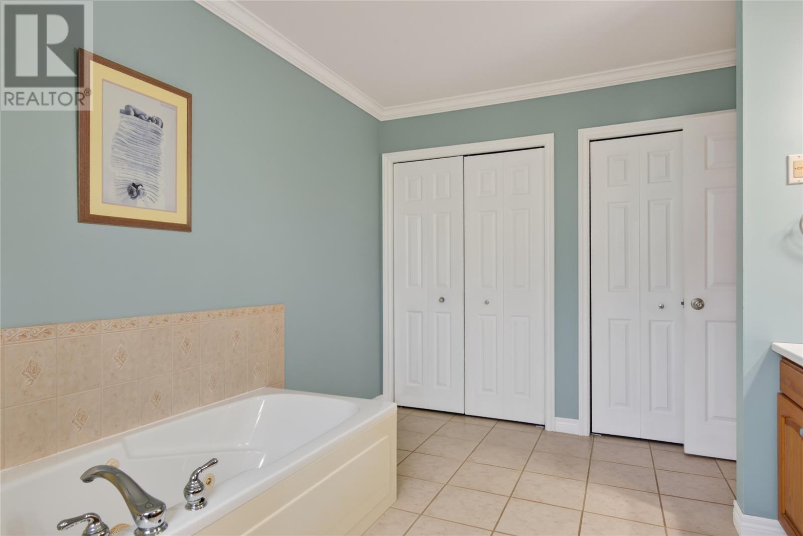 342 Main Street, Victoria Cove — photo 17