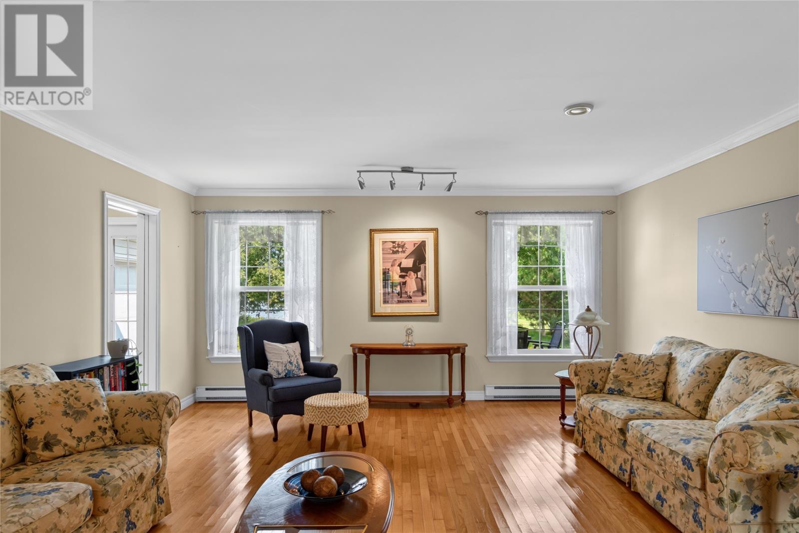 342 Main Street, Victoria Cove — photo 4