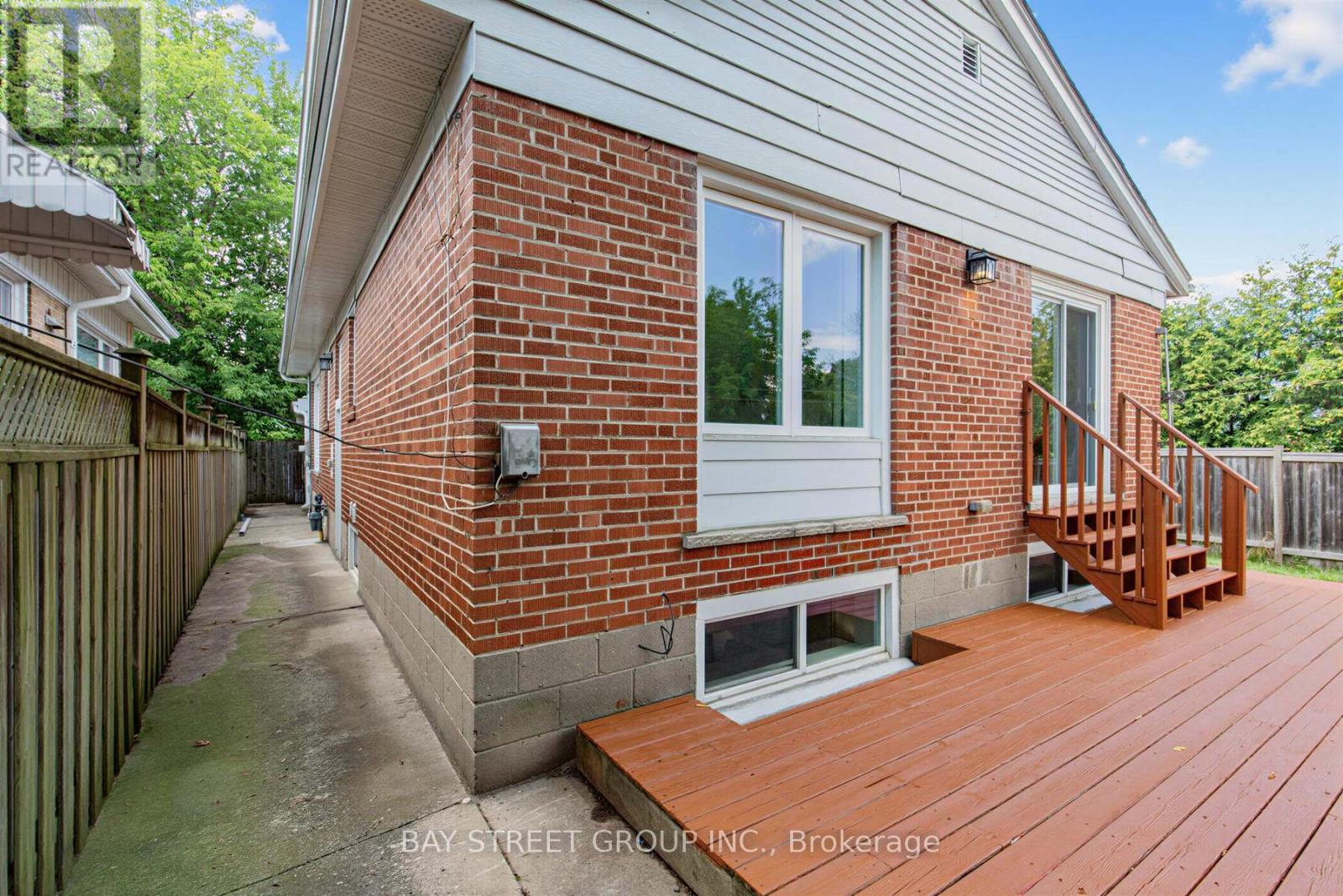 47 Haileybury Drive, Toronto, Ontario  M1K 4X7 - Photo 32 - E13676688