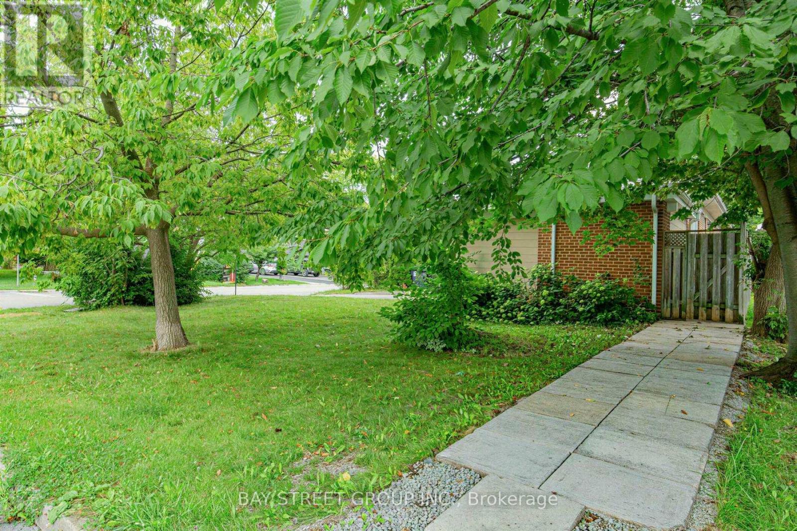 47 Haileybury Drive, Toronto, Ontario  M1K 4X7 - Photo 35 - E13676688