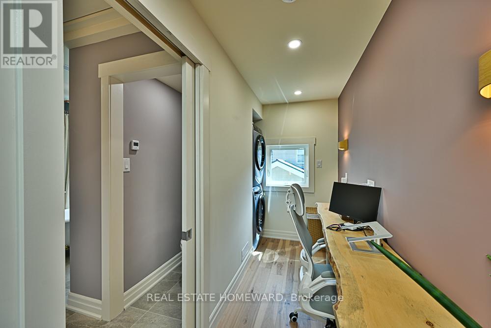 Laneway - 254 Rhodes Avenue, Toronto, Ontario  M4L 3A1 - Photo 24 - E13676704
