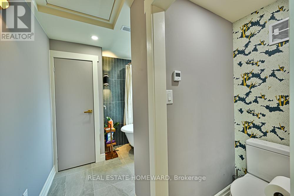 Laneway - 254 Rhodes Avenue, Toronto, Ontario  M4L 3A1 - Photo 27 - E13676704