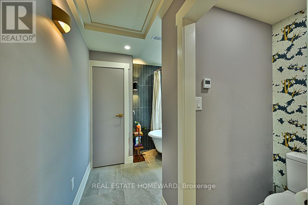 Laneway - 254 Rhodes Avenue, Toronto, Ontario  M4L 3A1 - Photo 28 - E13676704